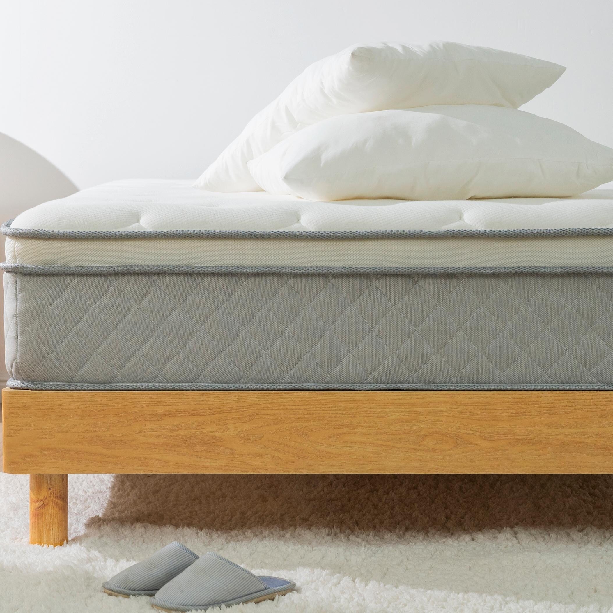 14 Breathable Memory Foam Mattress with Pocket Springs
