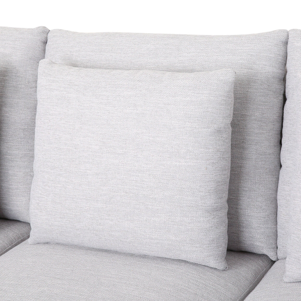 3-seater Sofa with Wood Legs and Matching Pillows