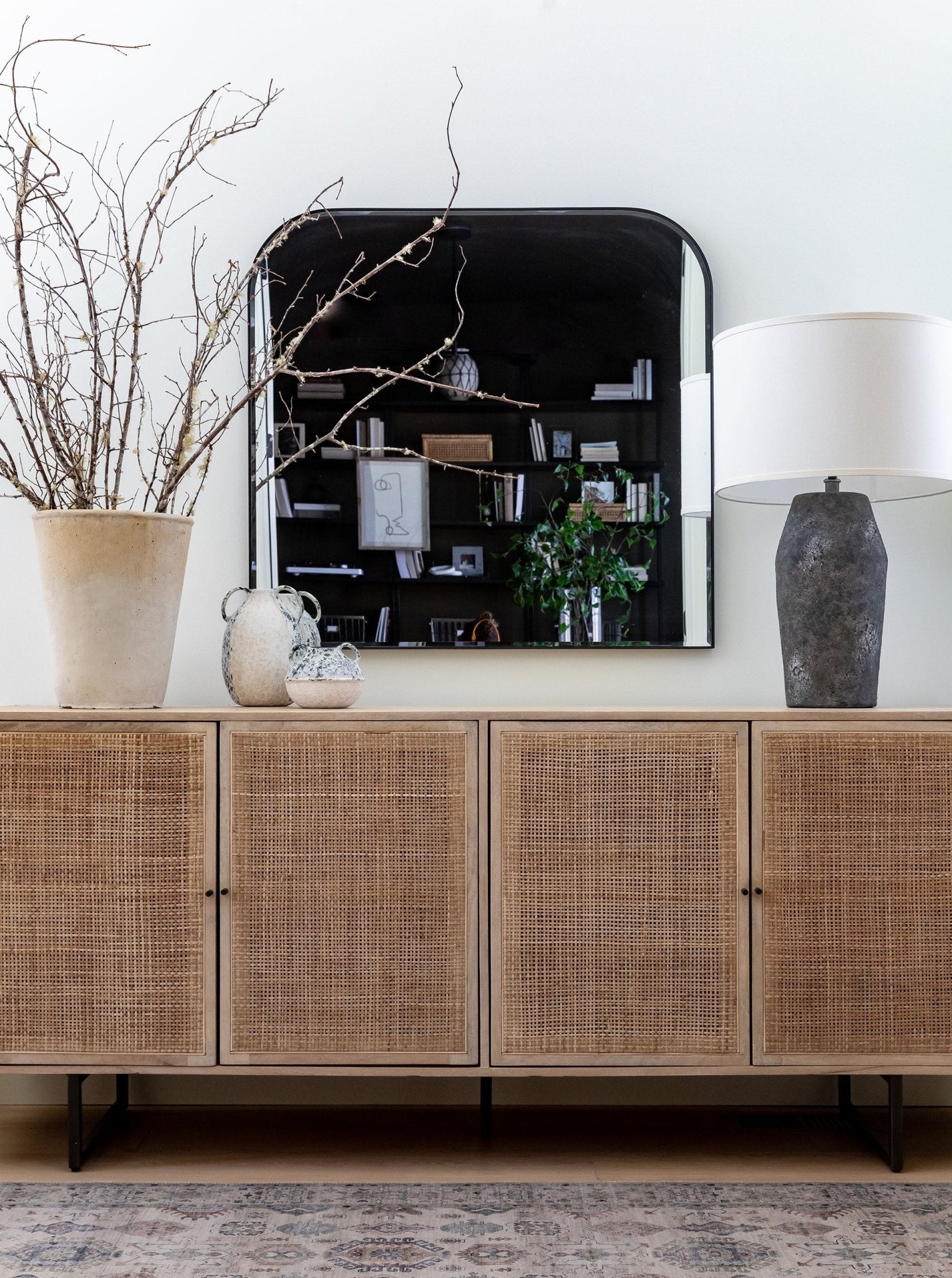 Abra Table Lamp