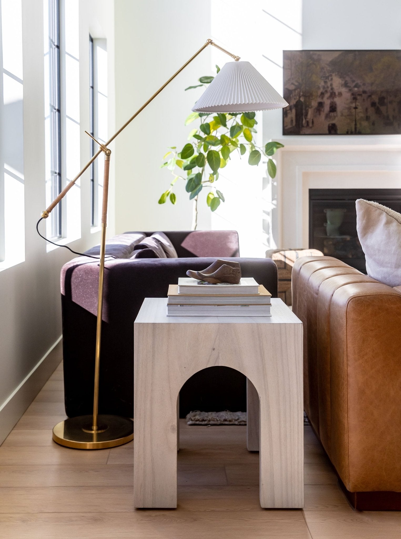 Dora Floor Lamp