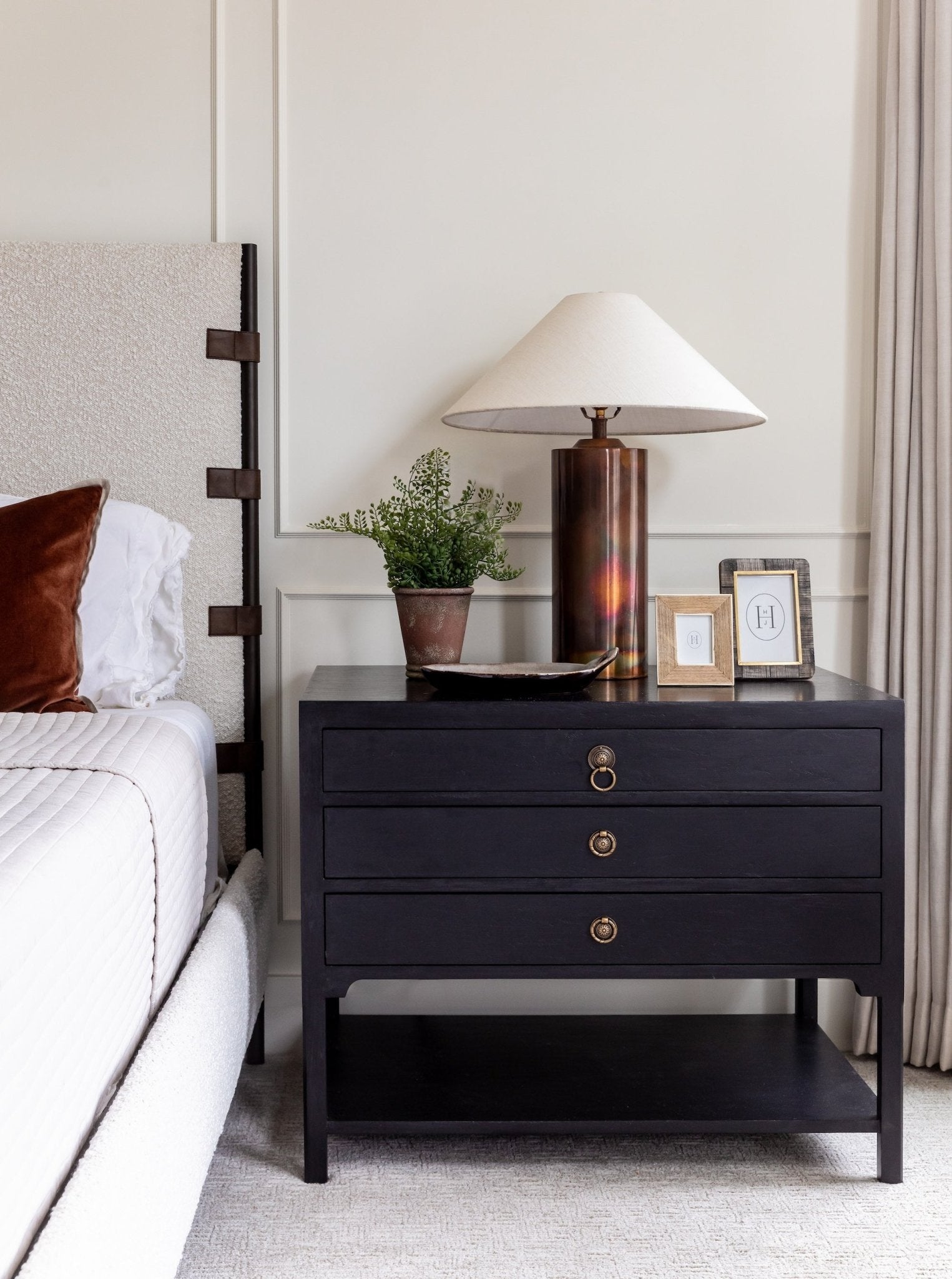 Rodger Table Lamp