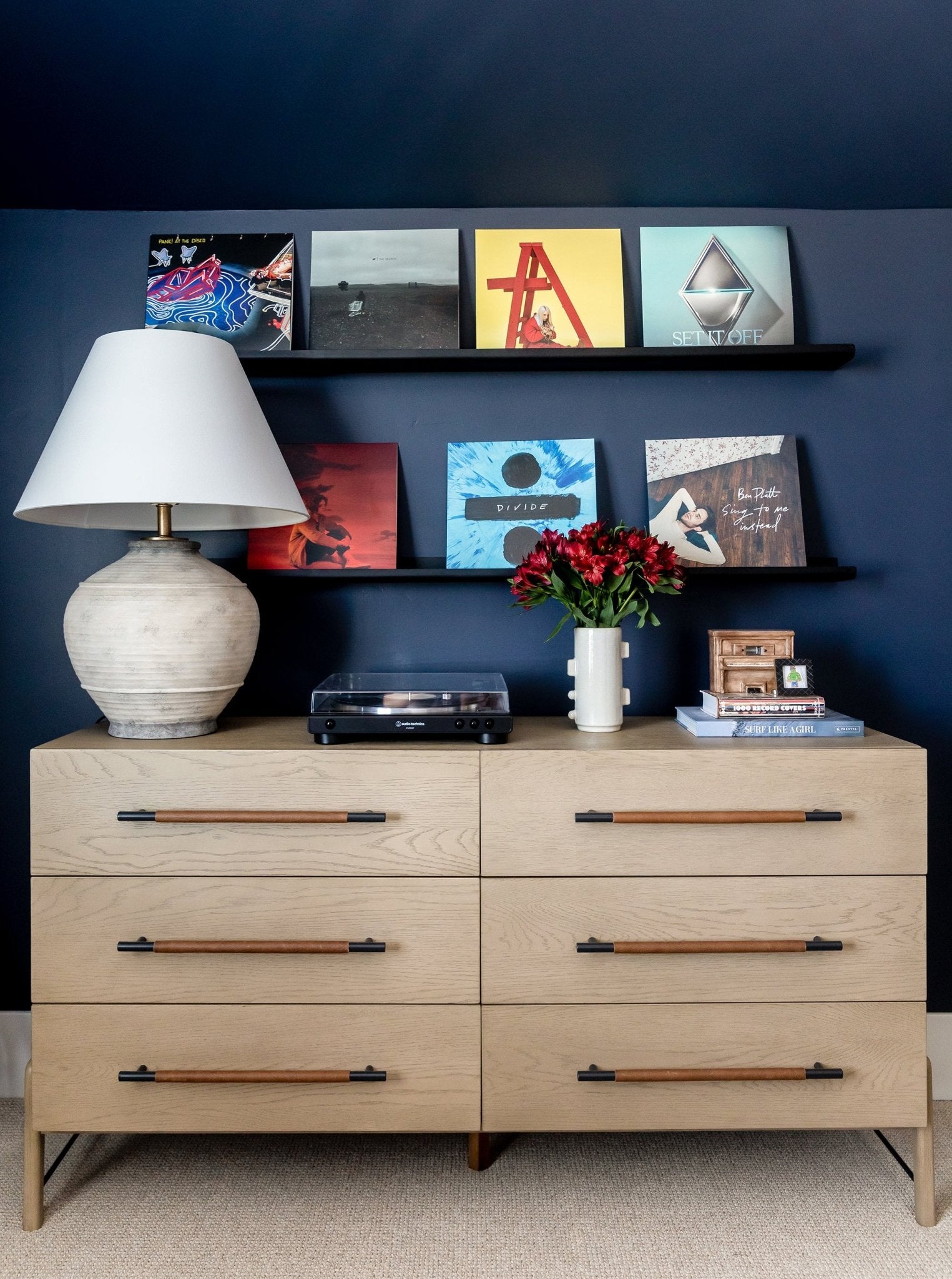 Taisley Table Lamp